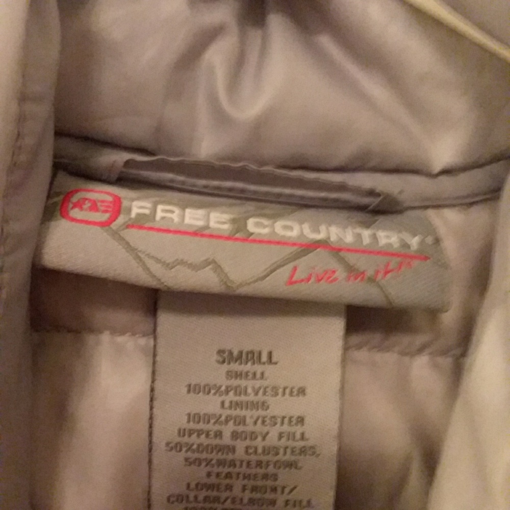 Free Country - Picture 4 of 4